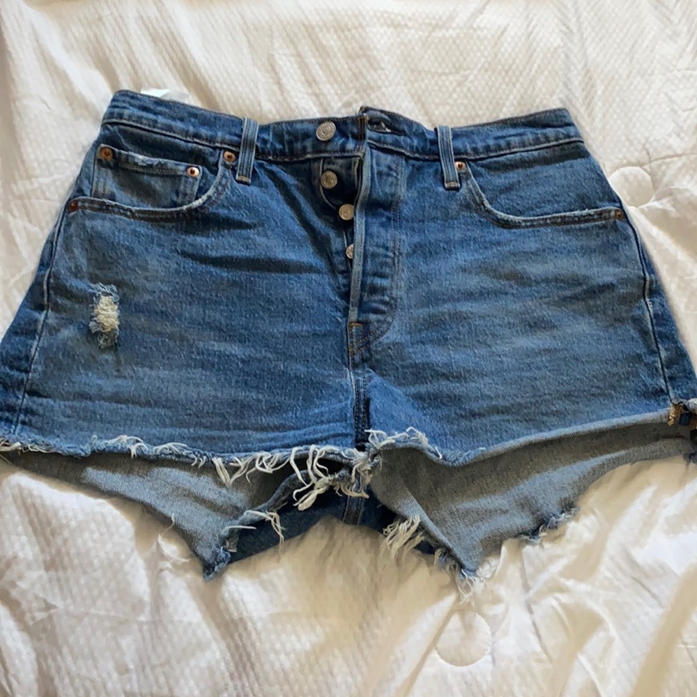 Levi’s shorts